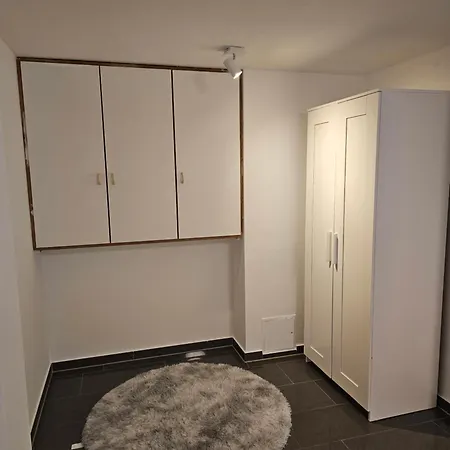 Maisonette In Koelner Villenviertel アパート ケルン